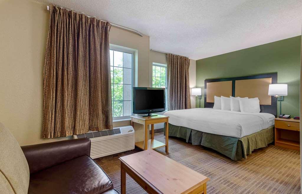 Extended Stay America Suites - Atlanta - Marietta - Powers Ferry Rd Sandy Springs Room photo